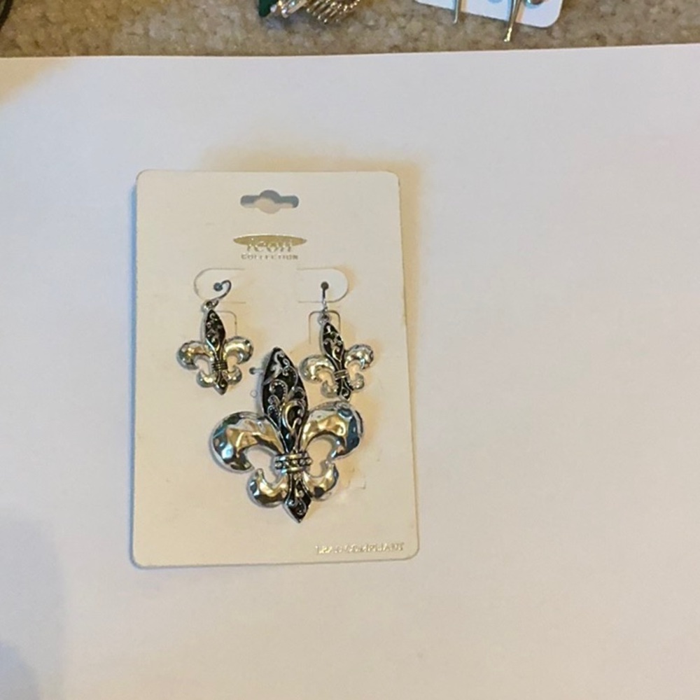 Fleur De Lis Set